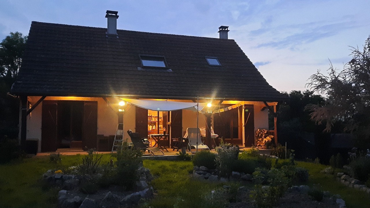 Photo of Outdoor in Curgy