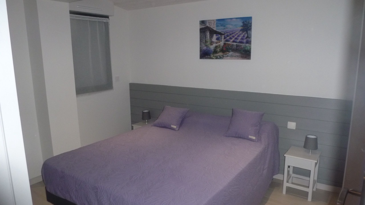 Photo of Bedroom in Bedoin