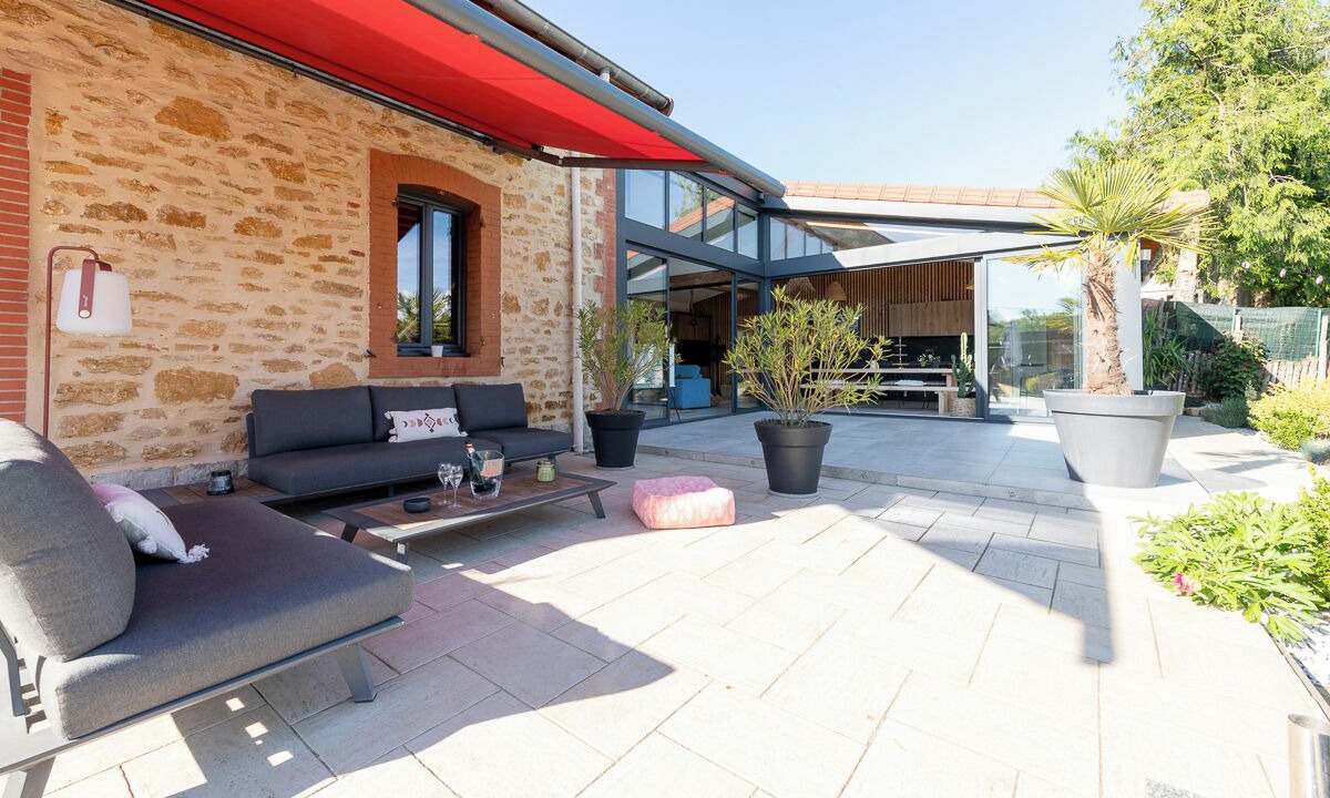 Photo of Patio Balcony in Iguerande