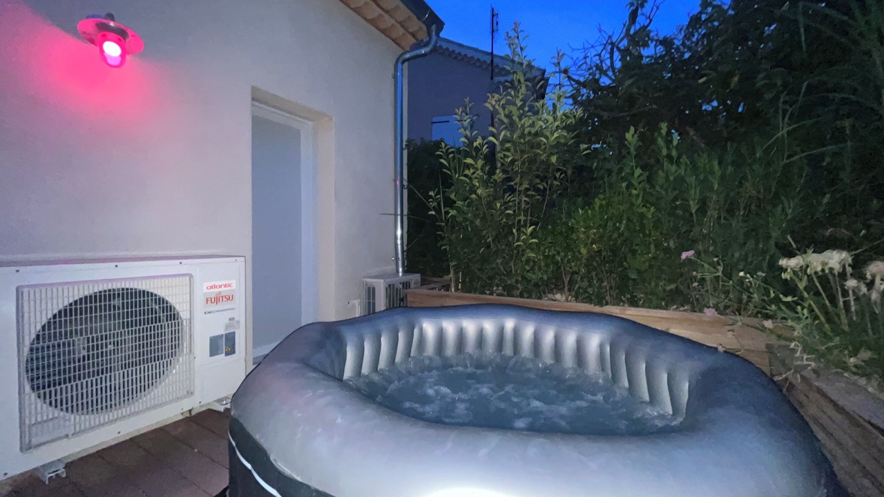Photo of Patio Balcony in Malemort-du-Comtat