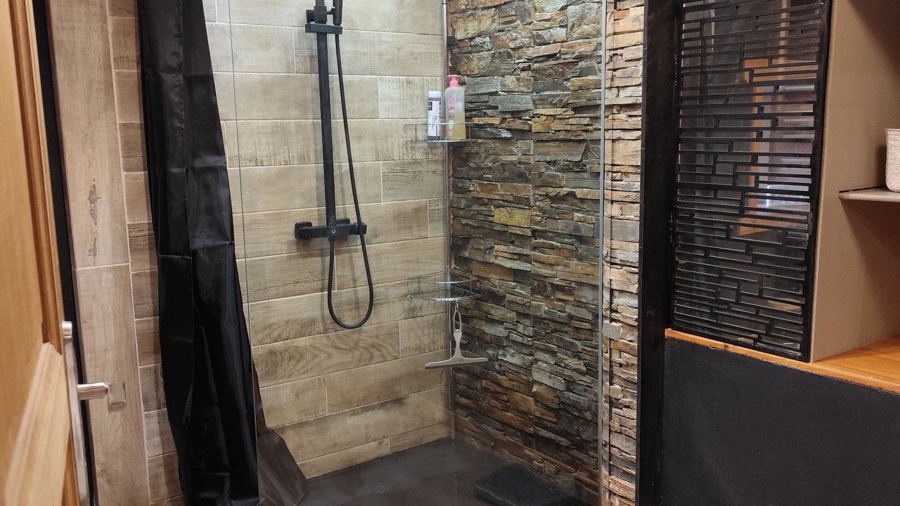 Photo of Bathroom in Saint-Cierge-sous-le-Cheylard