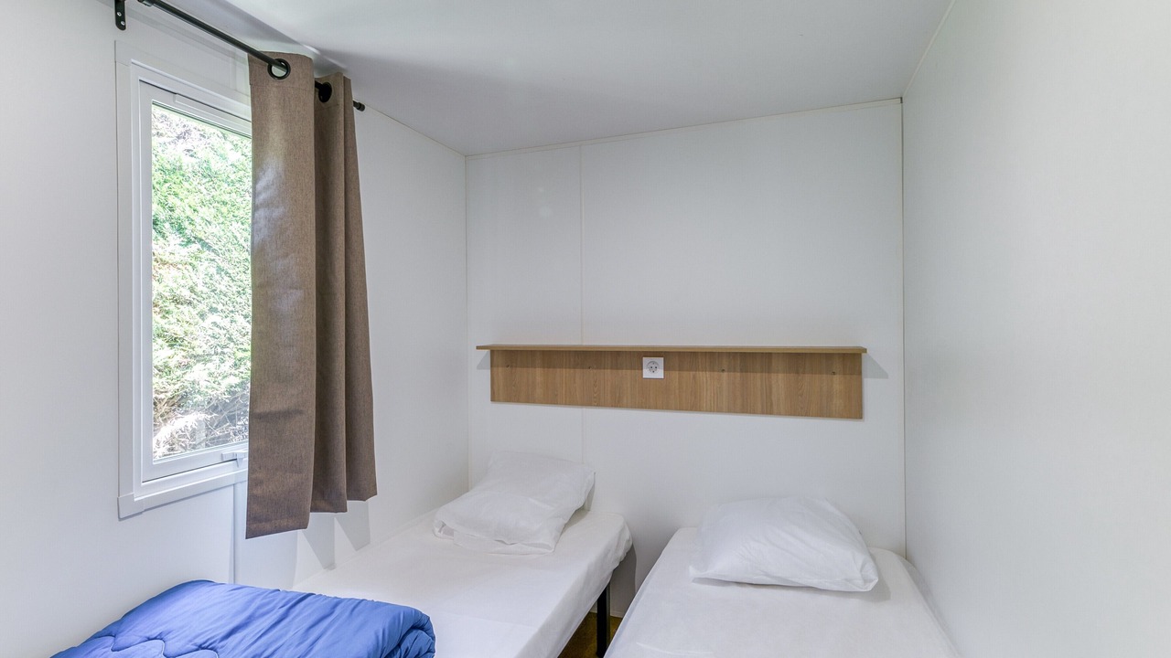 Photo of Bedroom in Vaulnaveys-le-Bas