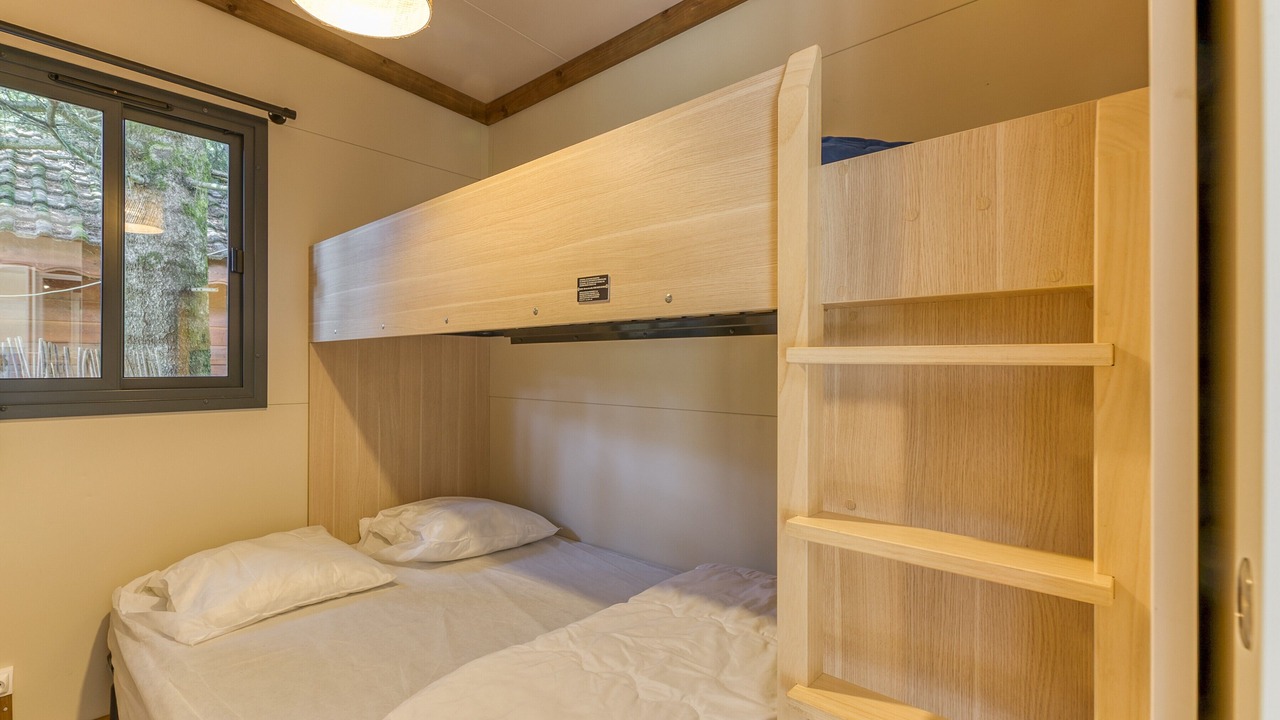Photo of Bedroom in Vaulnaveys-le-Bas