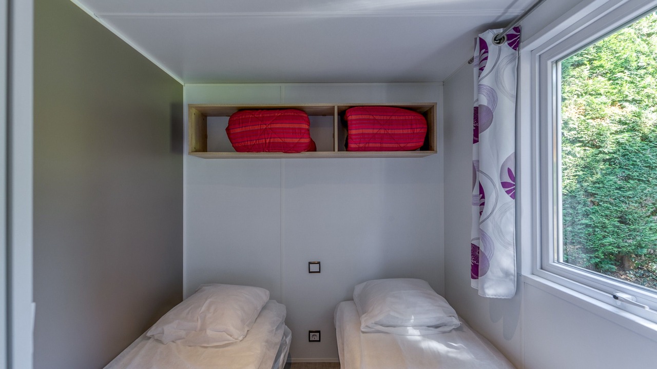 Photo of Bedroom in Vaulnaveys-le-Bas