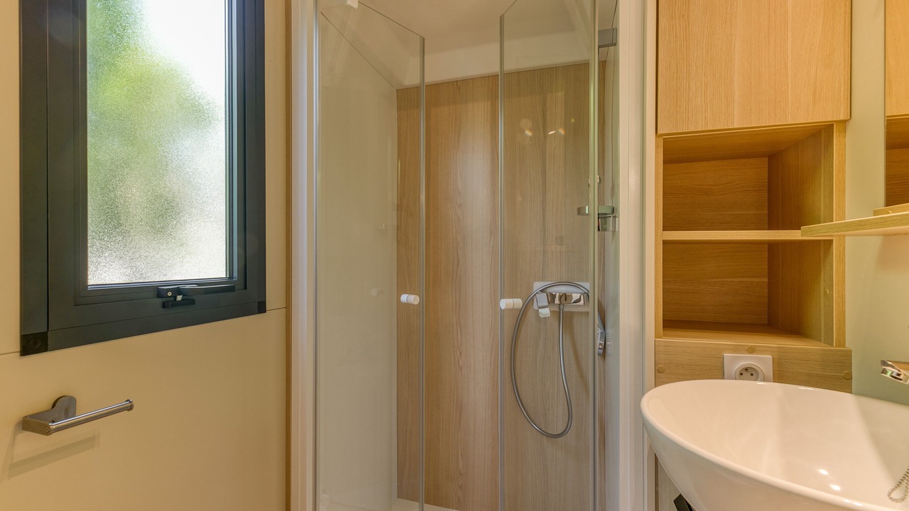 Photo of Bathroom in Vaulnaveys-le-Bas