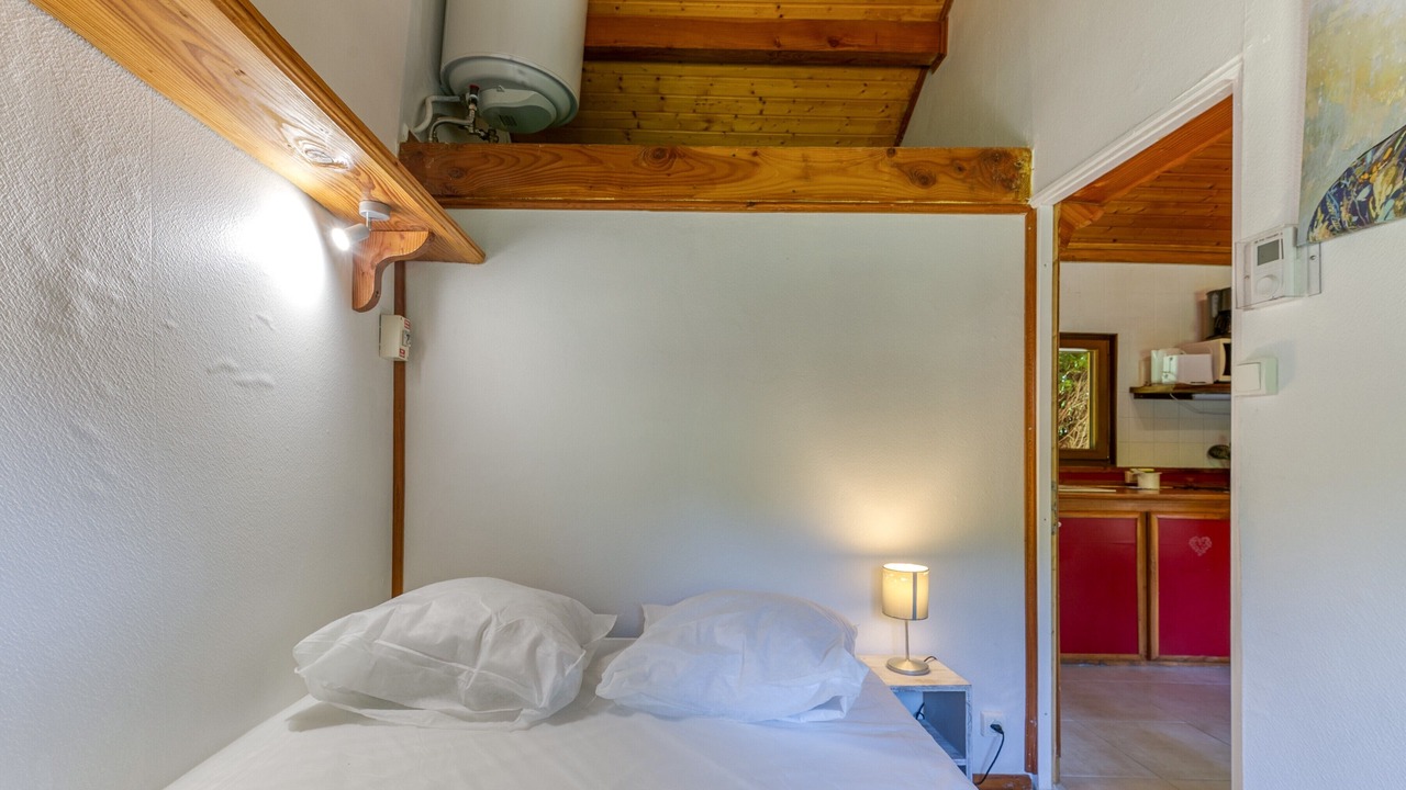 Photo of Bedroom in Vaulnaveys-le-Bas