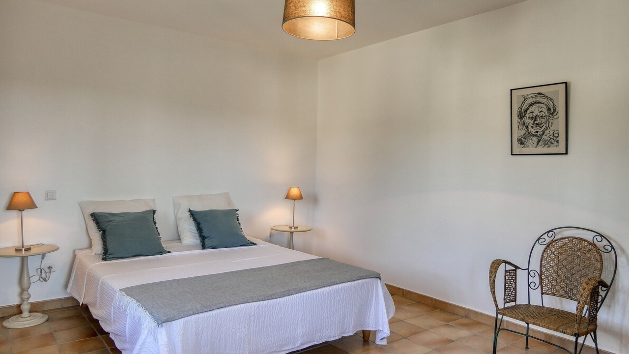 Photo of Bedroom in Caromb