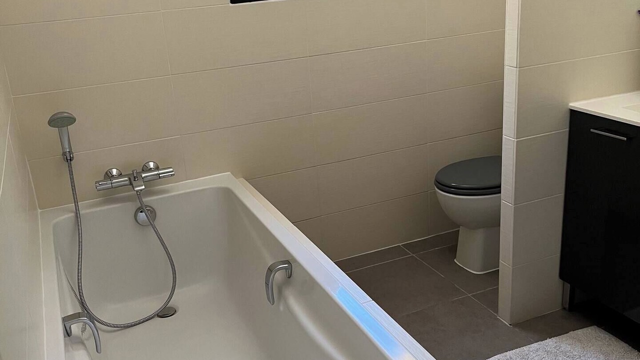 Photo of Bathroom in Reauville