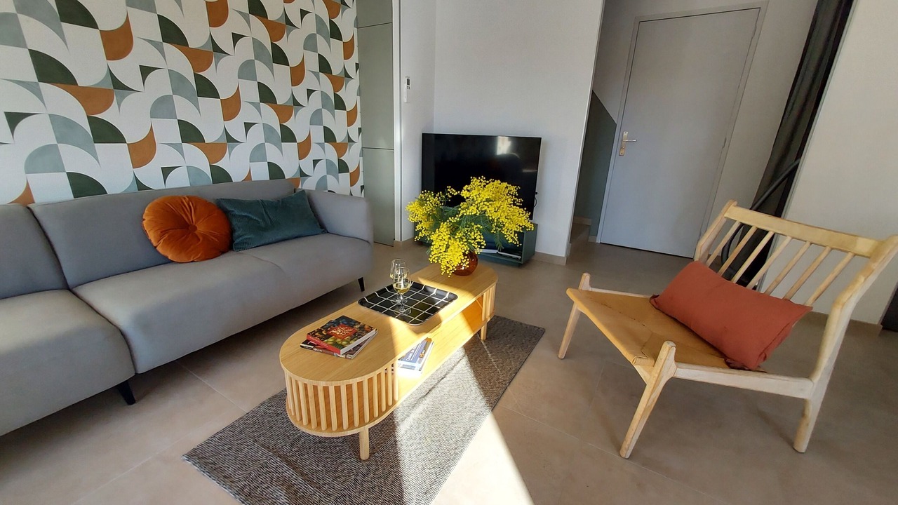 Photo of Livingroom in Peyrins