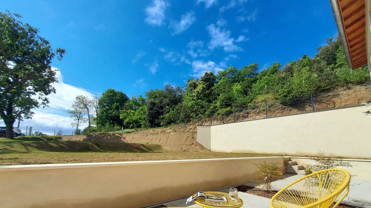 Photo of Patio Balcony in Peyrins