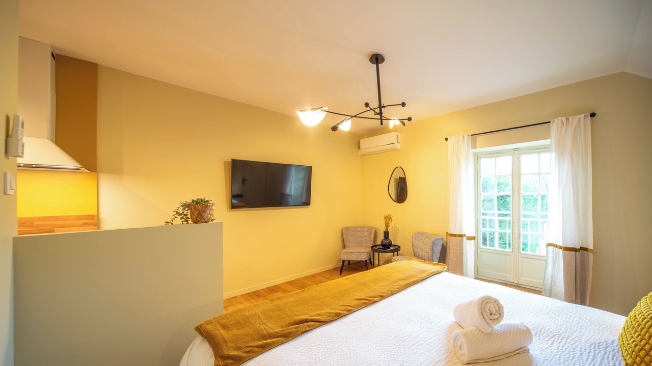 Photo of Bedroom in Dracy-le-Fort