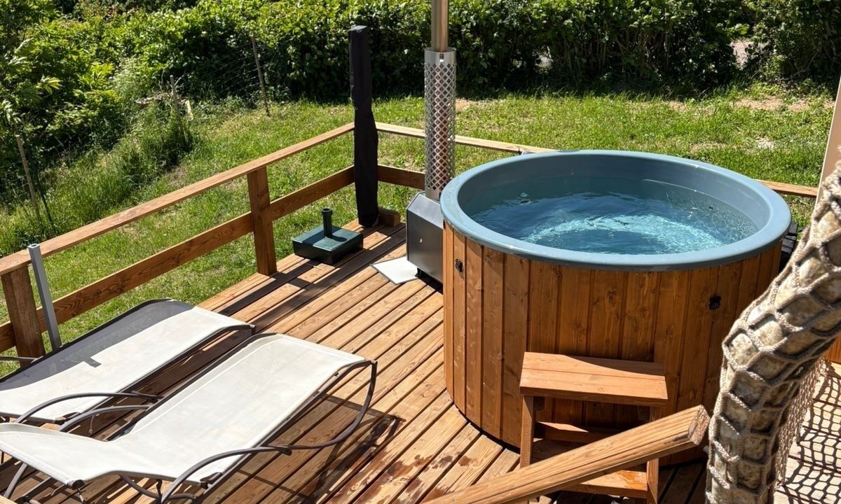 Photo of Outdoor in Dompierre-les-Ormes