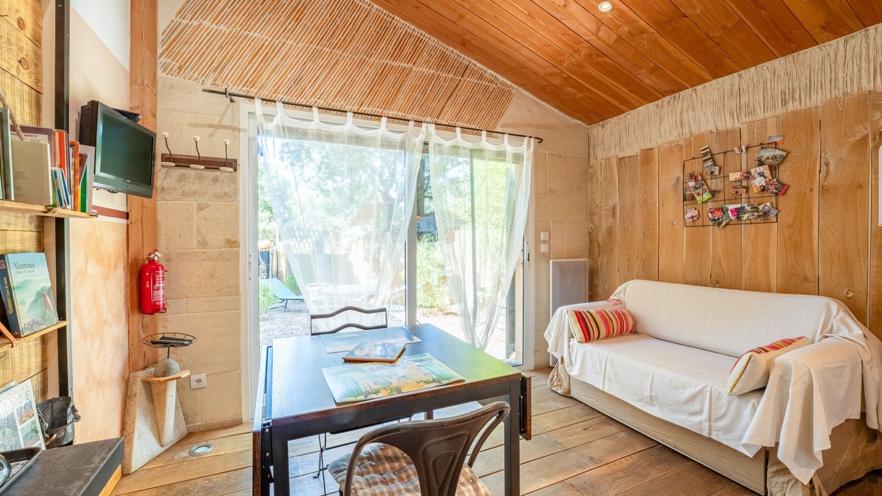 Photo of Livingroom in Bedoin