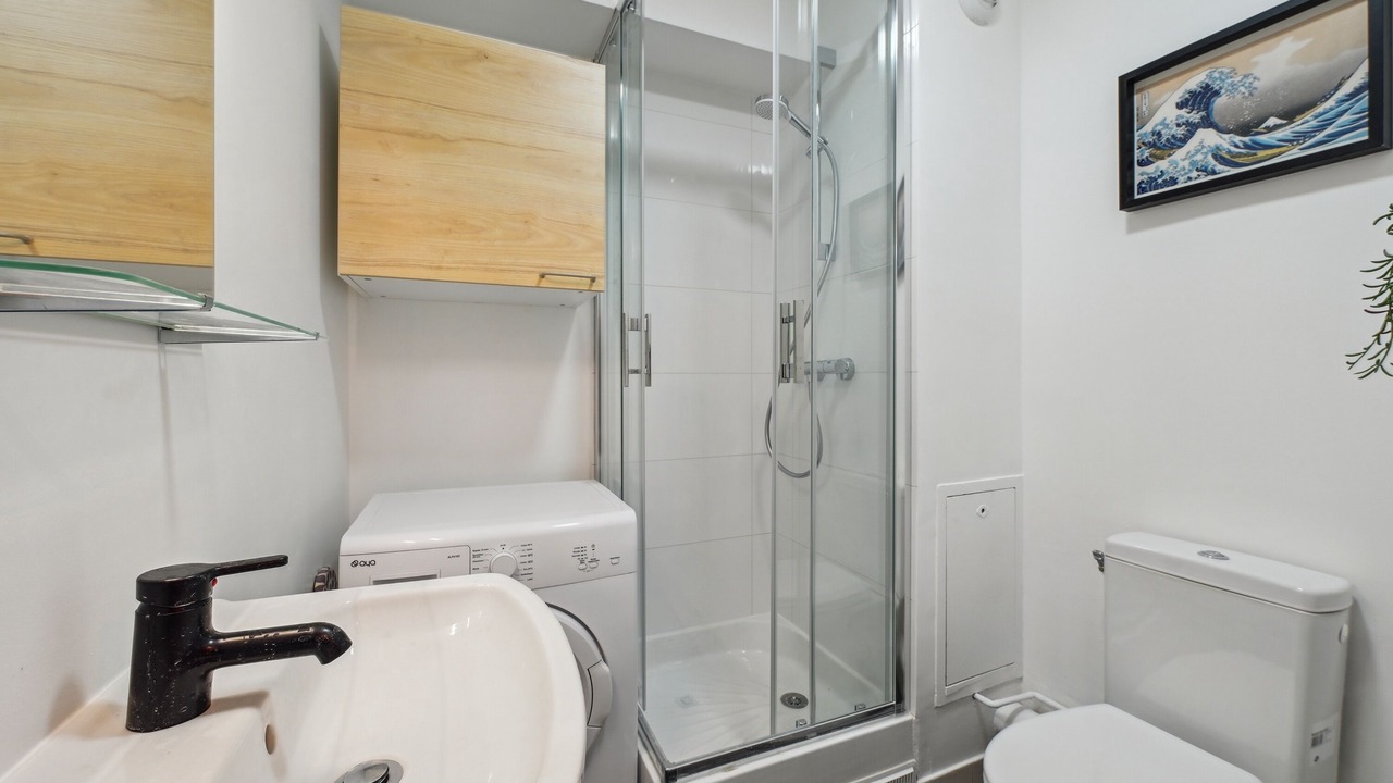 Photo of Bathroom in Antony