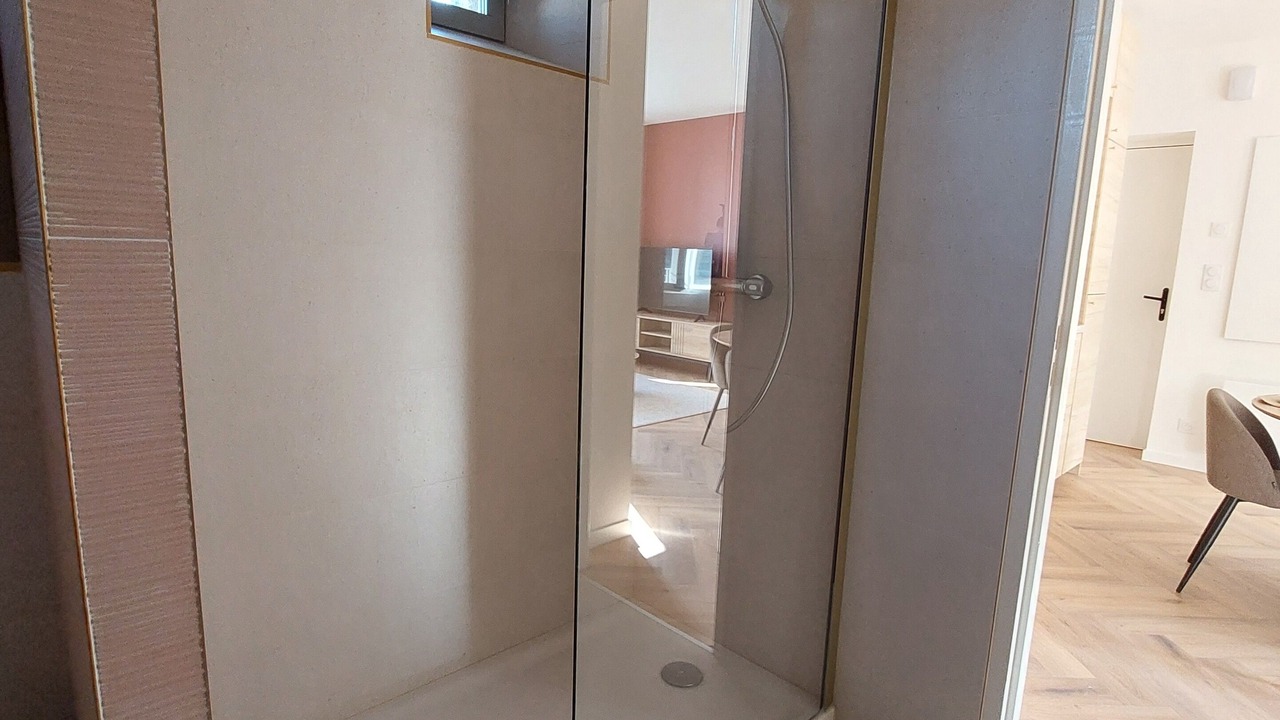 Photo of Bathroom in Rodez