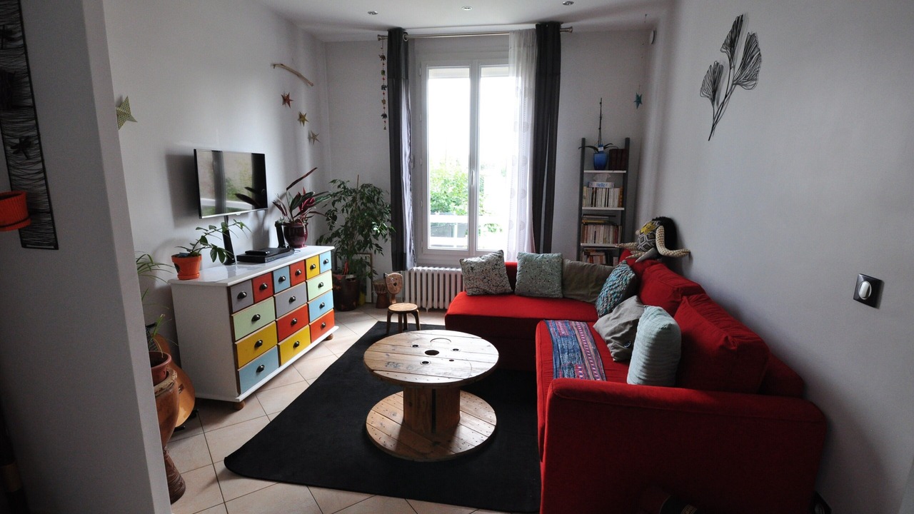 Photo of Livingroom in Sainte-Genevieve-des-Bois