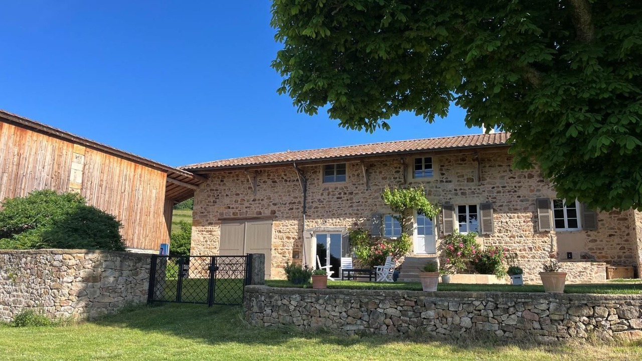 Photo of Outdoor in Montagny-sur-Grosne