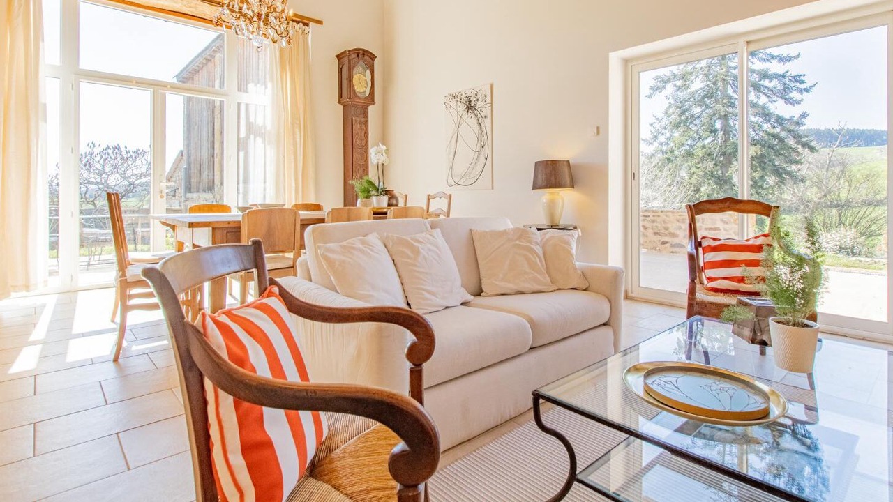Photo of Livingroom in Montagny-sur-Grosne
