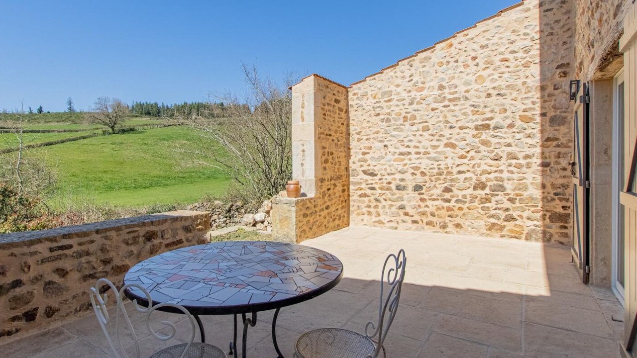 Photo of Outdoor in Montagny-sur-Grosne