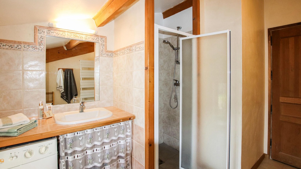 Photo of Bathroom in Salles-sous-Bois
