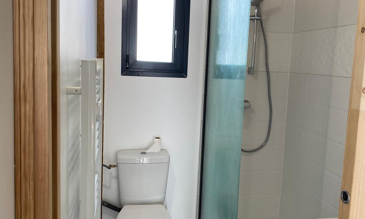 Photo of Bathroom in Antony