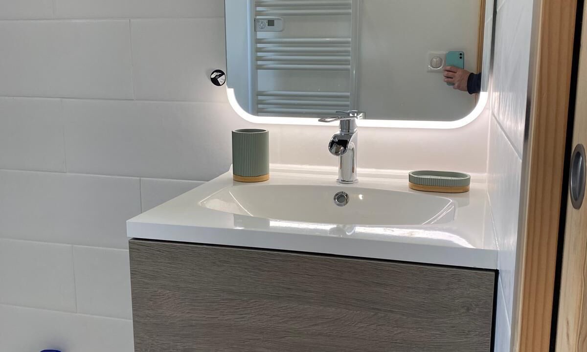 Photo of Bathroom in Antony