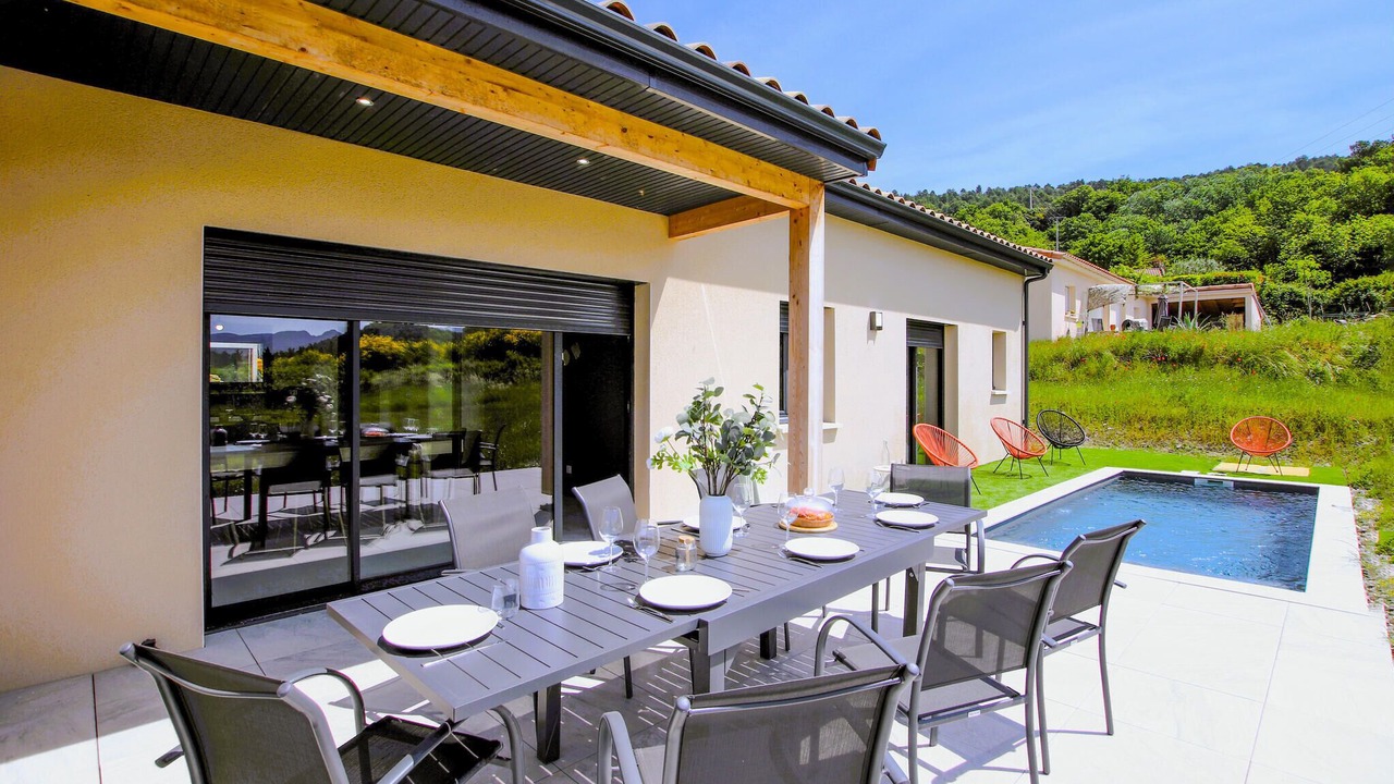 Photo of Outdoor in Puy-Saint-Martin