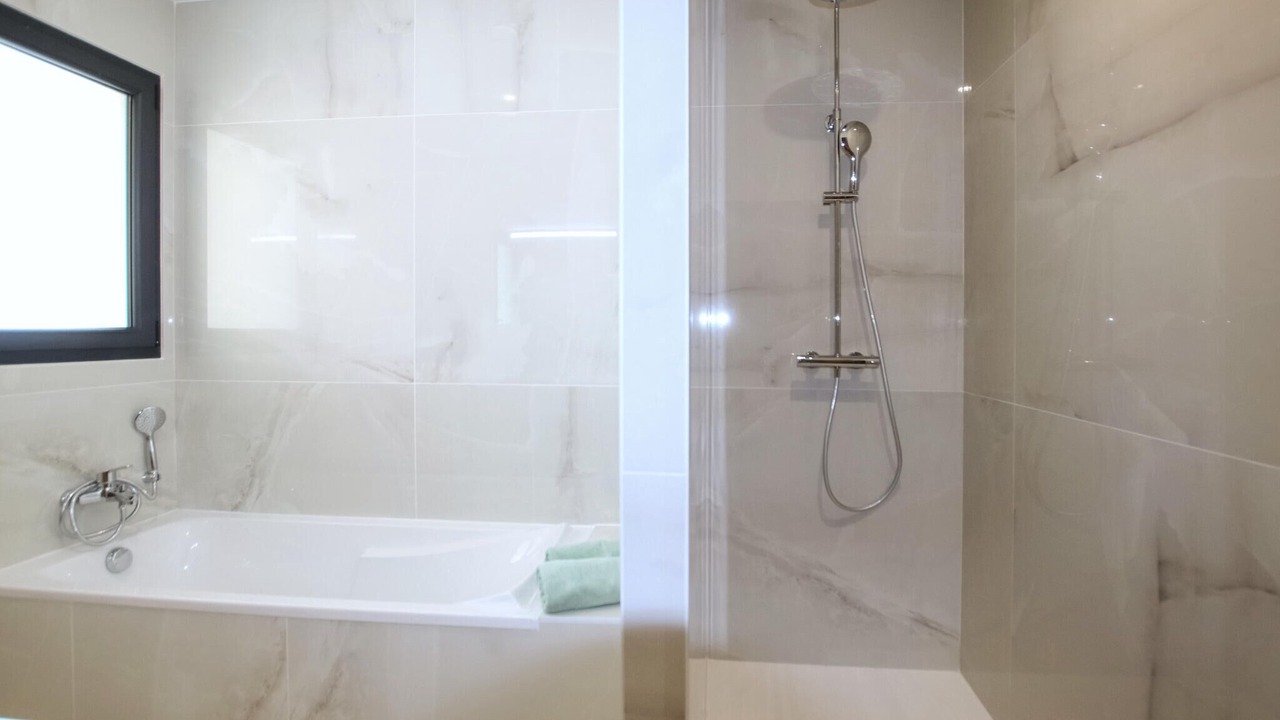 Photo of Bathroom in Puy-Saint-Martin