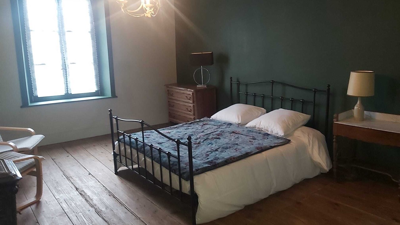Photo of Bedroom in Monthureux-sur-Saone