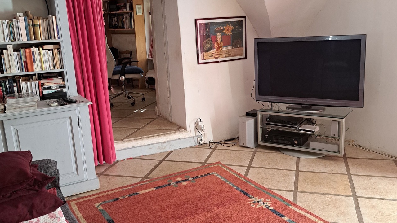 Photo of Livingroom in Eygluy-Escoulin