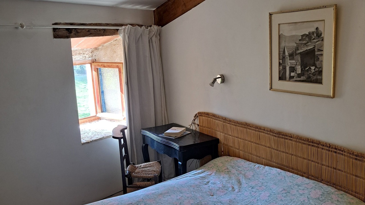 Photo of Bedroom in Eygluy-Escoulin