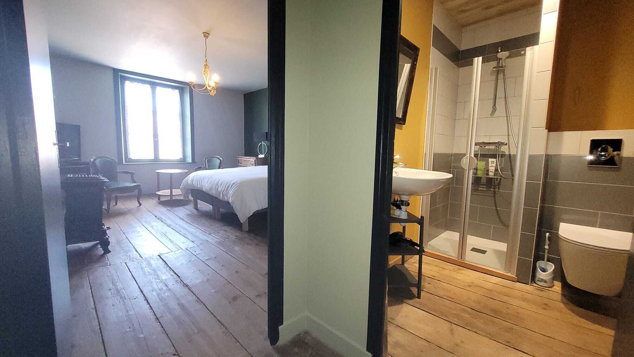 Photo of Bathroom in Monthureux-sur-Saone