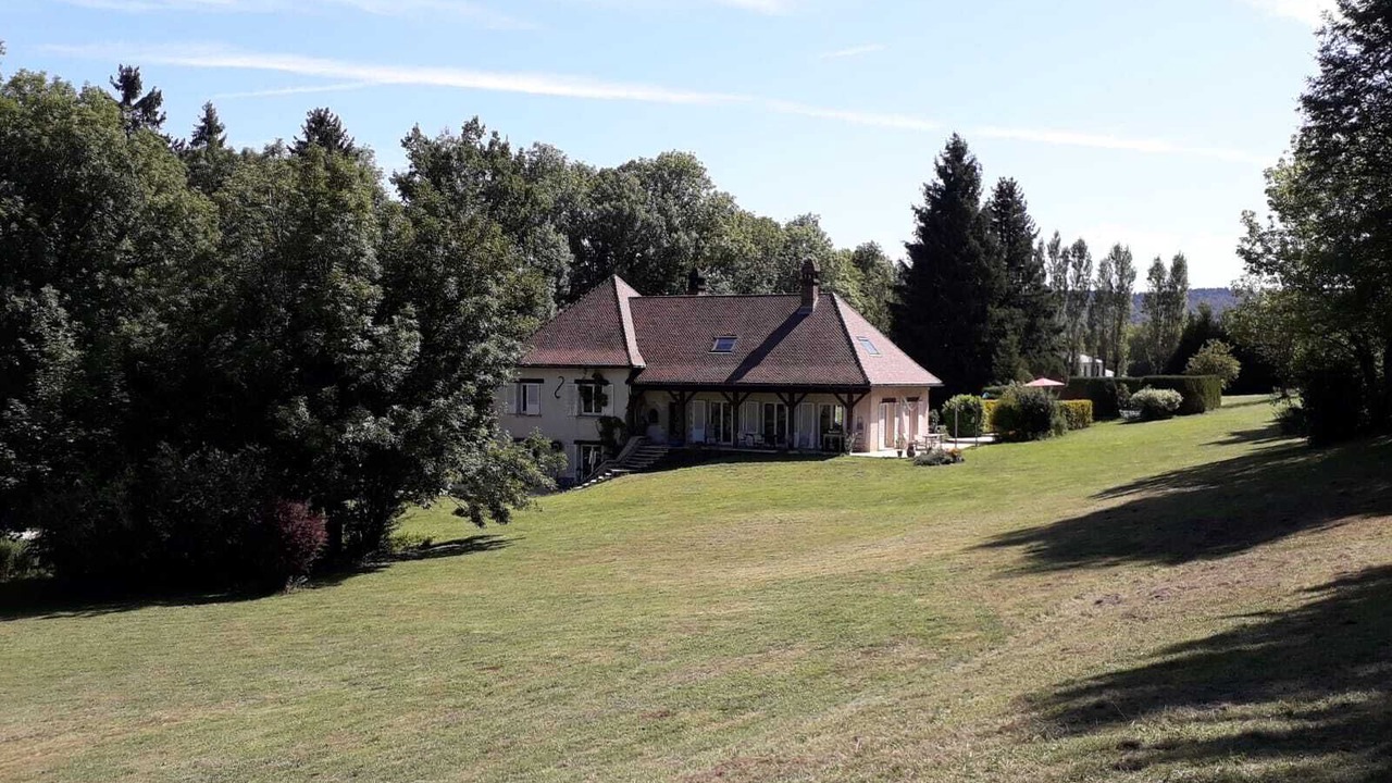 Photo of Outdoor in Ney