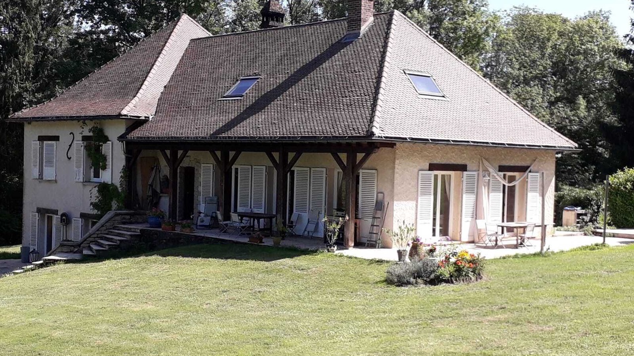 Photo of Outdoor in Ney