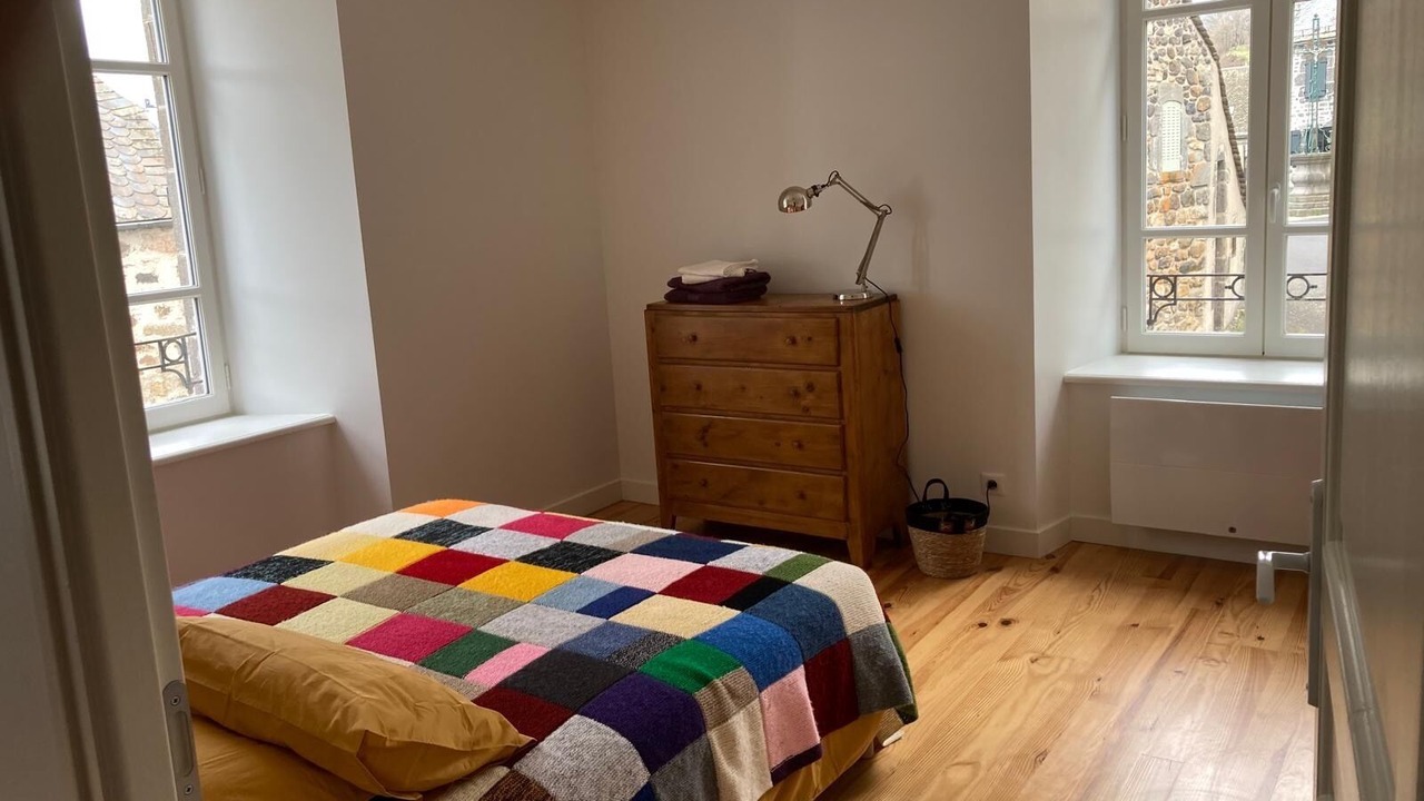 Photo of Bedroom in Oradour