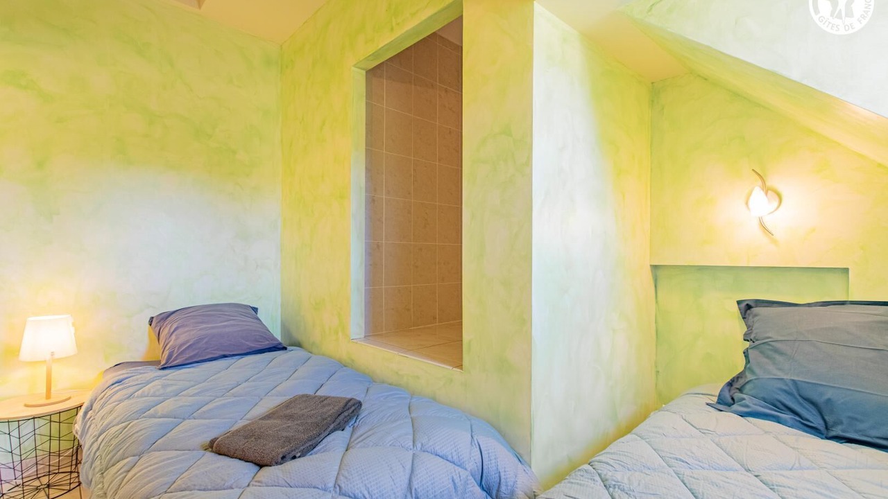 Photo of Bedroom in Montagny-les-Buxy