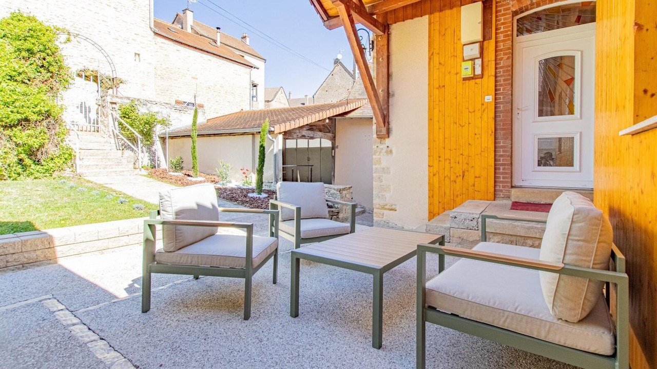 Photo of Patio Balcony in Montagny-les-Buxy