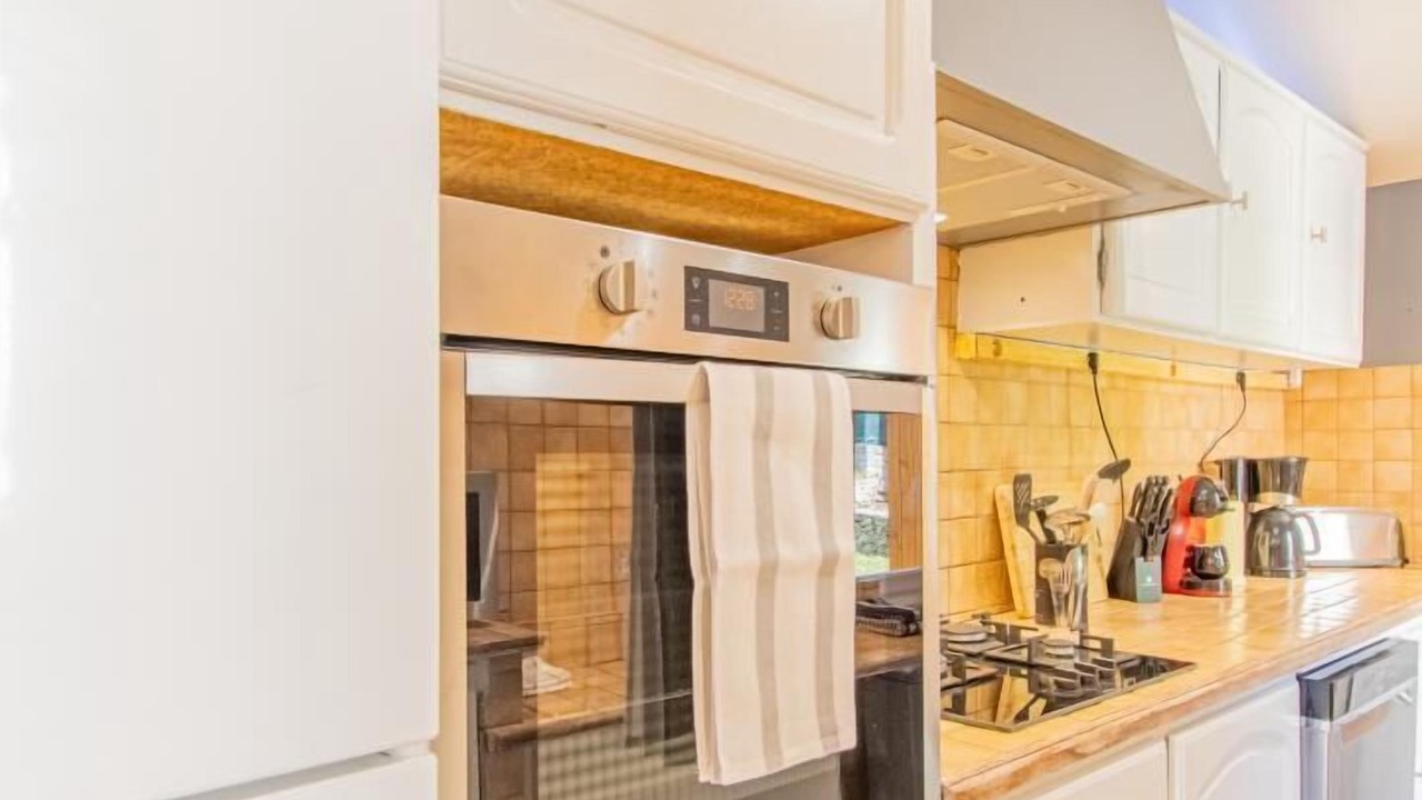Photo of Kitchen in Montagny-les-Buxy