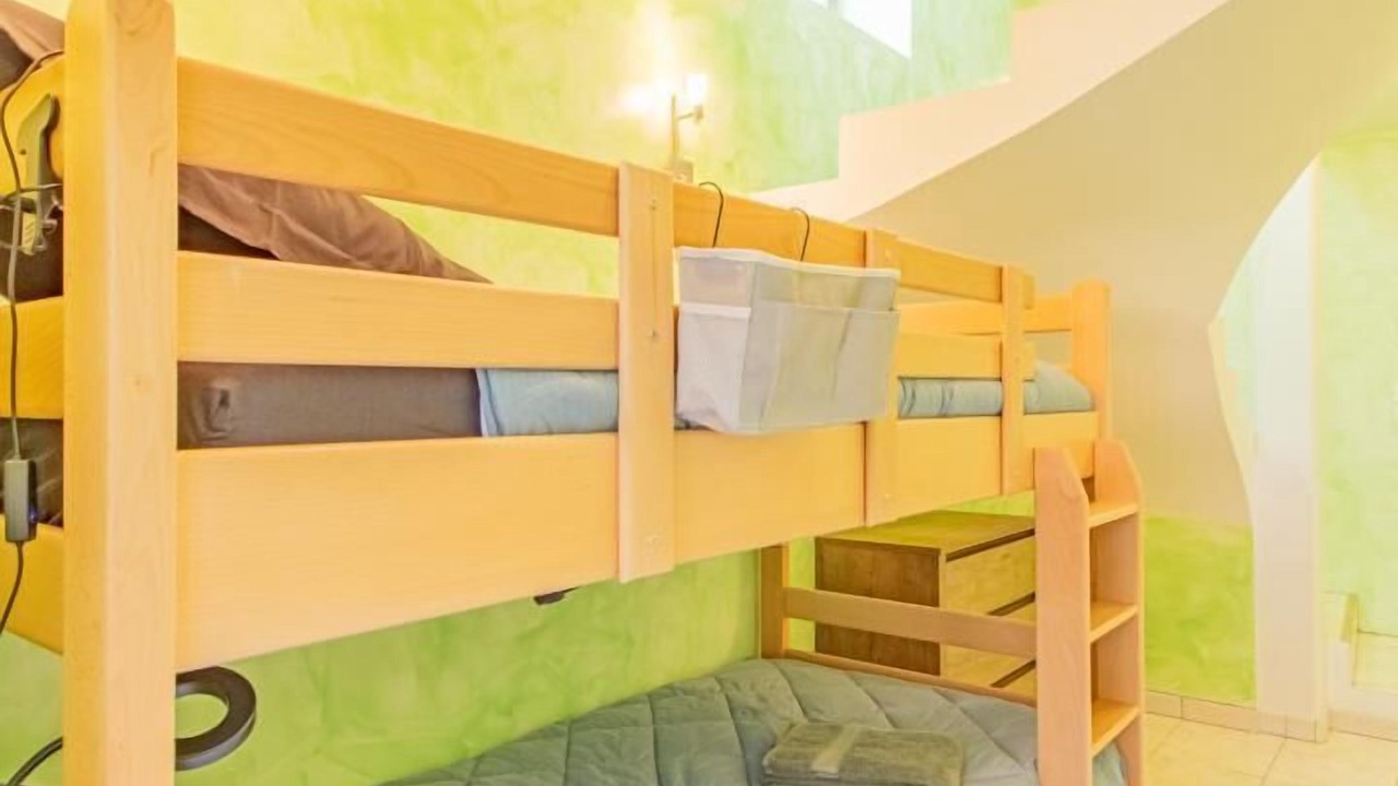 Photo of Bedroom in Montagny-les-Buxy