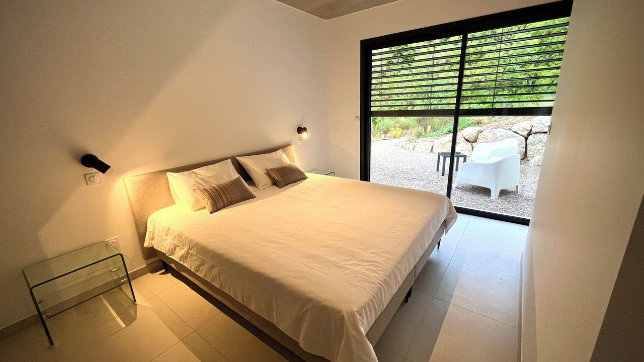 Photo of Bedroom in Beauvoisin