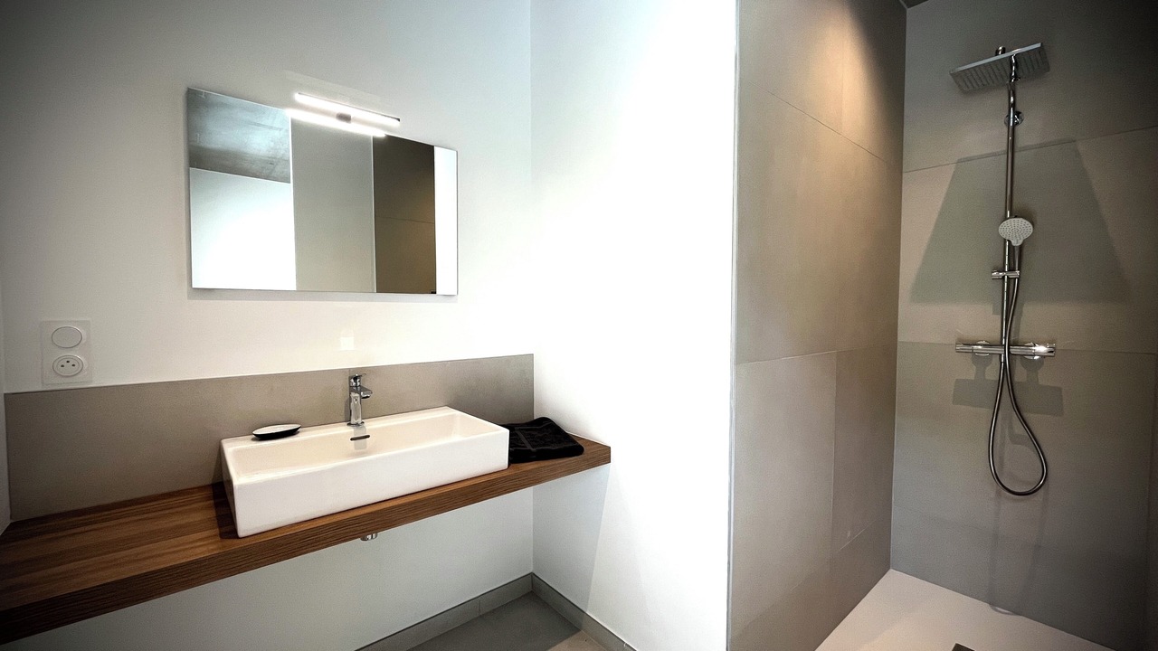 Photo of Bathroom in Beauvoisin