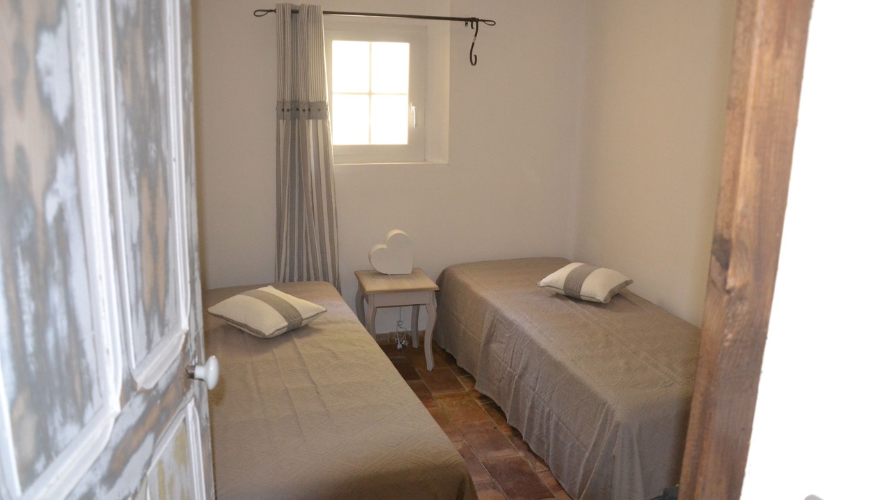 Photo of Bedroom in Saint-Pierre-de-Vassols
