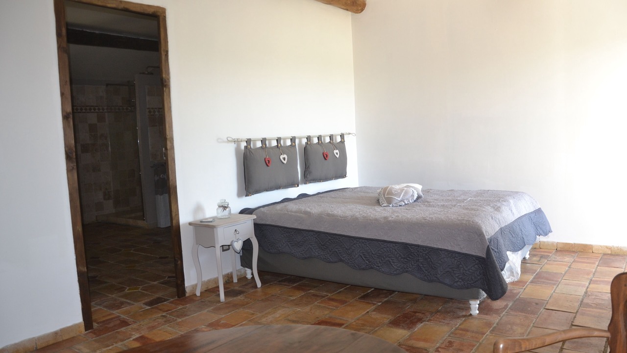 Photo of Bedroom in Saint-Pierre-de-Vassols