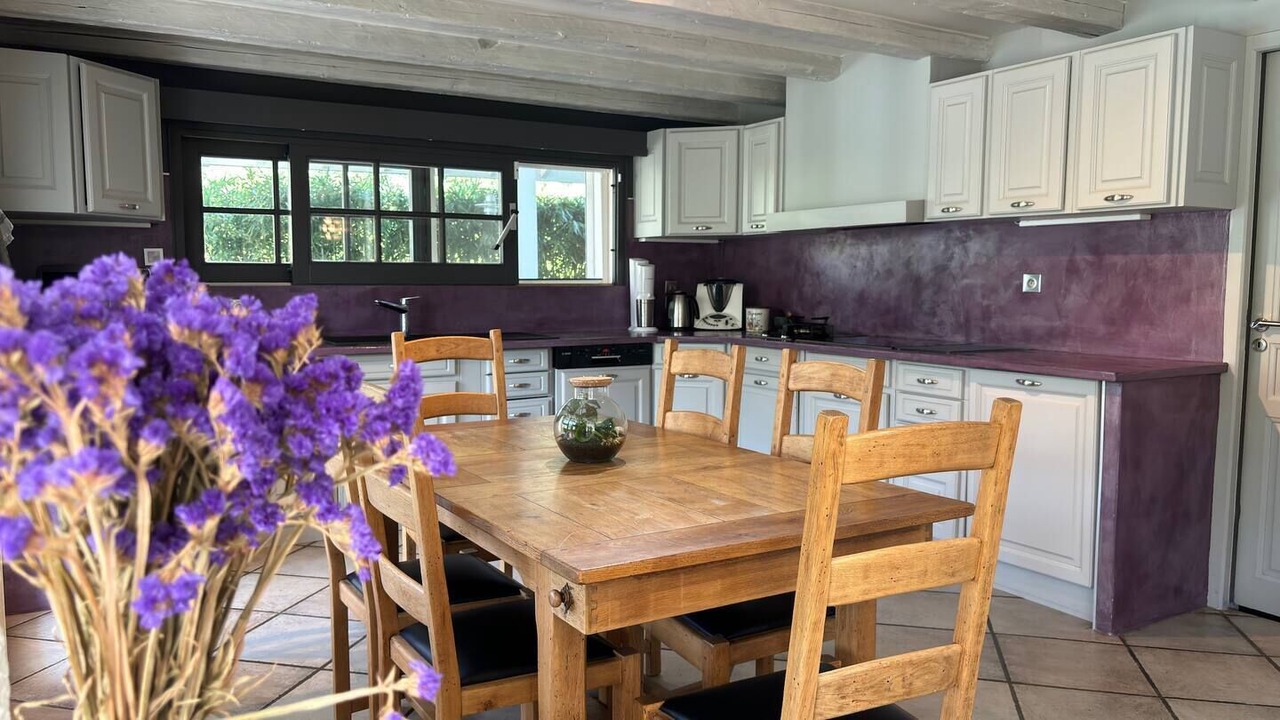 Photo of Kitchen in Saint-Pierre-en-Faucigny