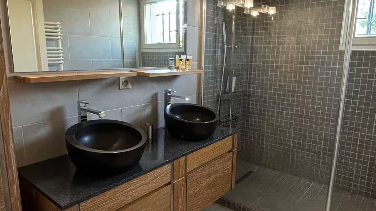 Photo of Bathroom in Saint-Pierre-en-Faucigny