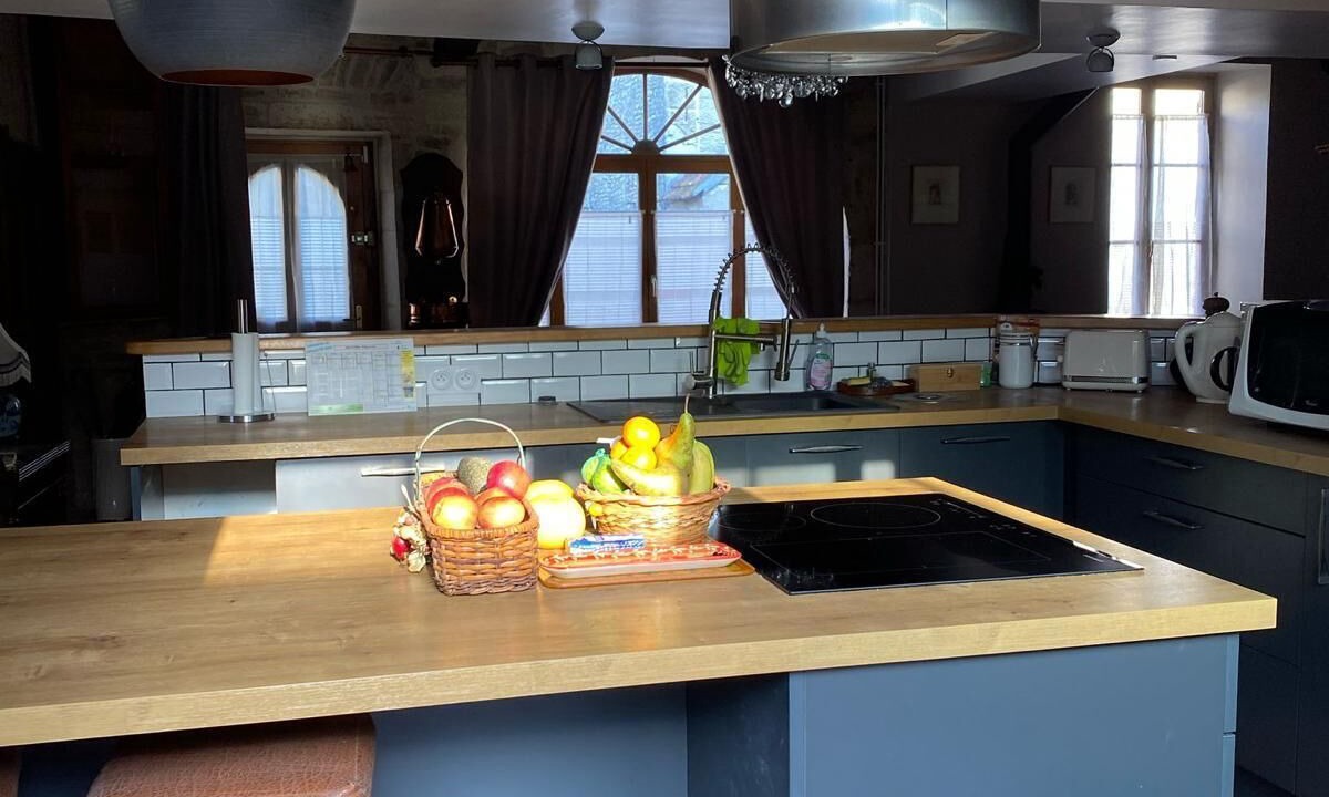 Photo of Kitchen in Joux-la-Ville
