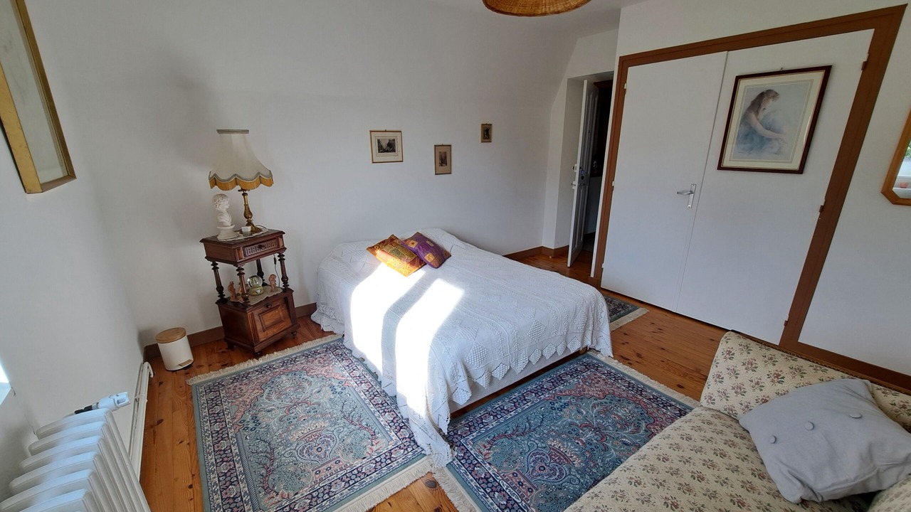 Photo of Bedroom in Usson-en-Forez