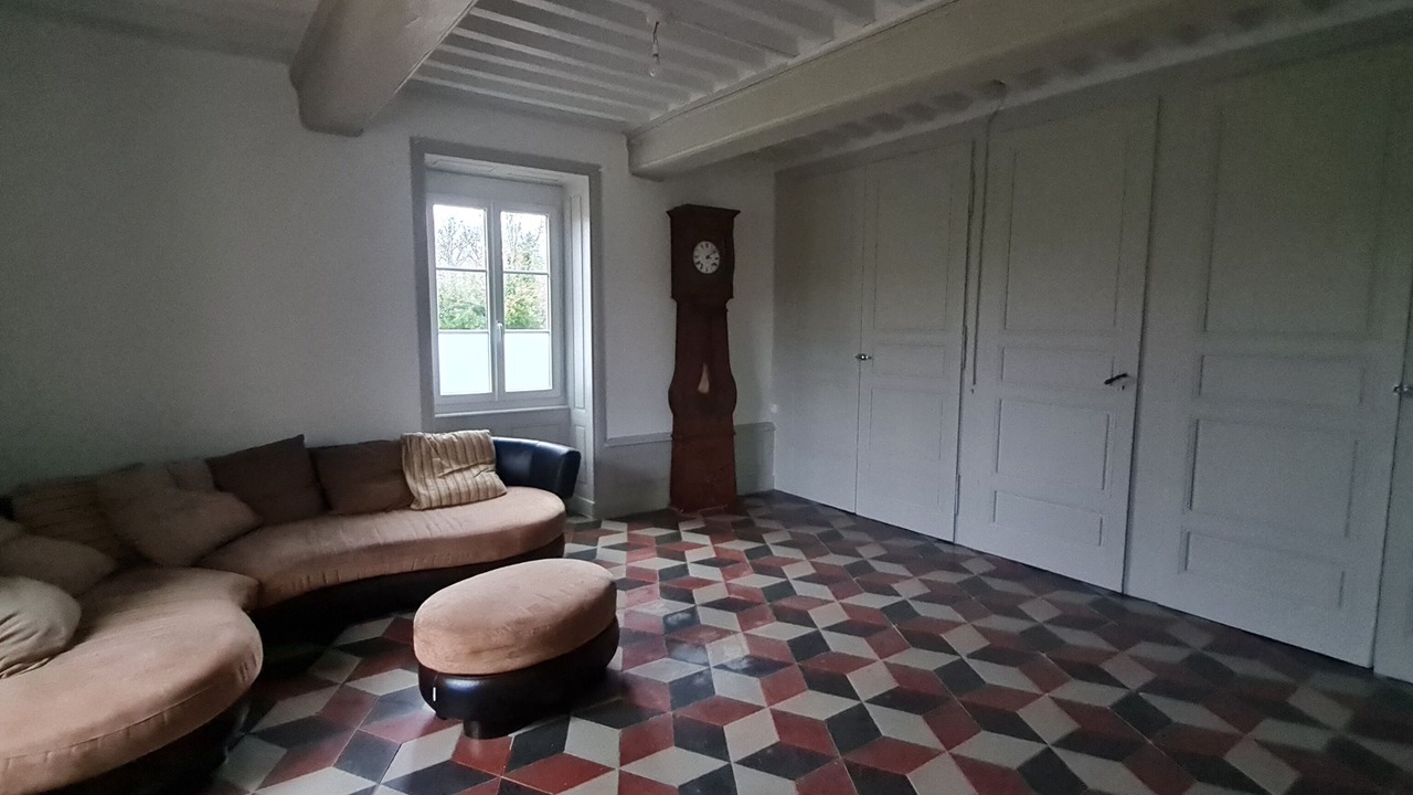 Photo of Livingroom in Charlieu-Belmont