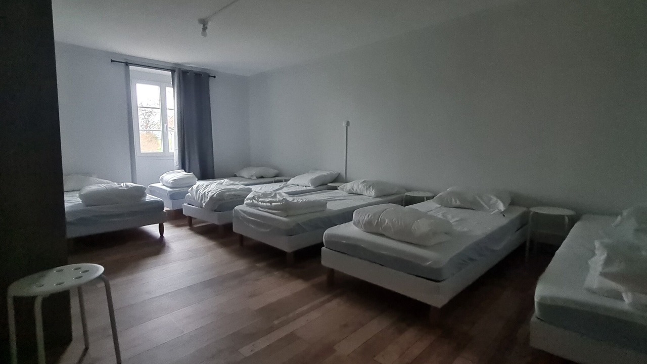 Photo of Bedroom in Charlieu-Belmont