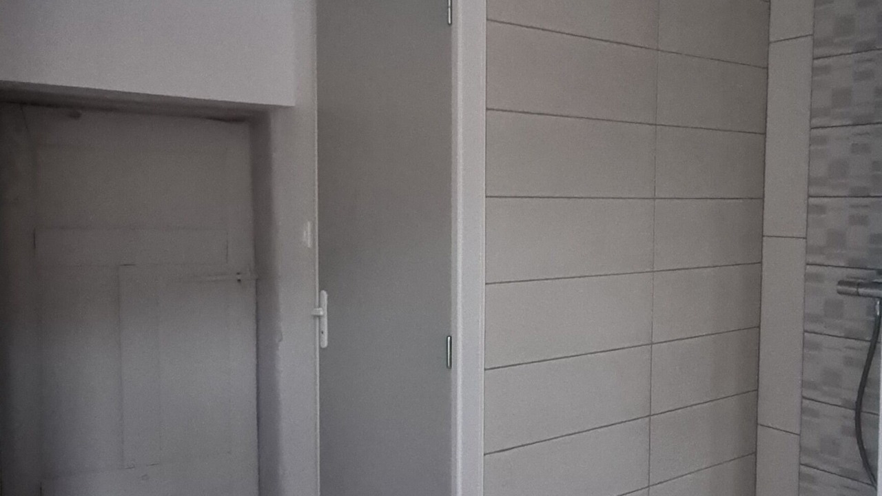 Photo of Bathroom in Charlieu-Belmont